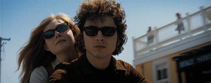 Timothée Chalamet Becomes Bob Dylan in A Complete Unknown image